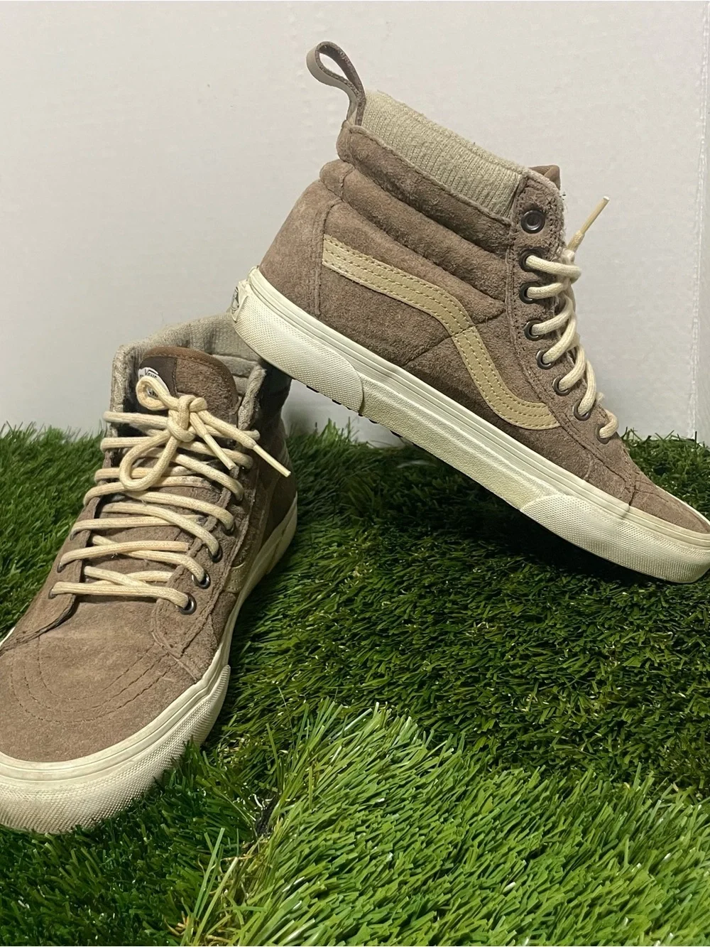 Vans Sk8-Hi Scotchgard 3M Suede Taupe Brown Sneakers Men’s 6 Women’s 7.5 EU 38